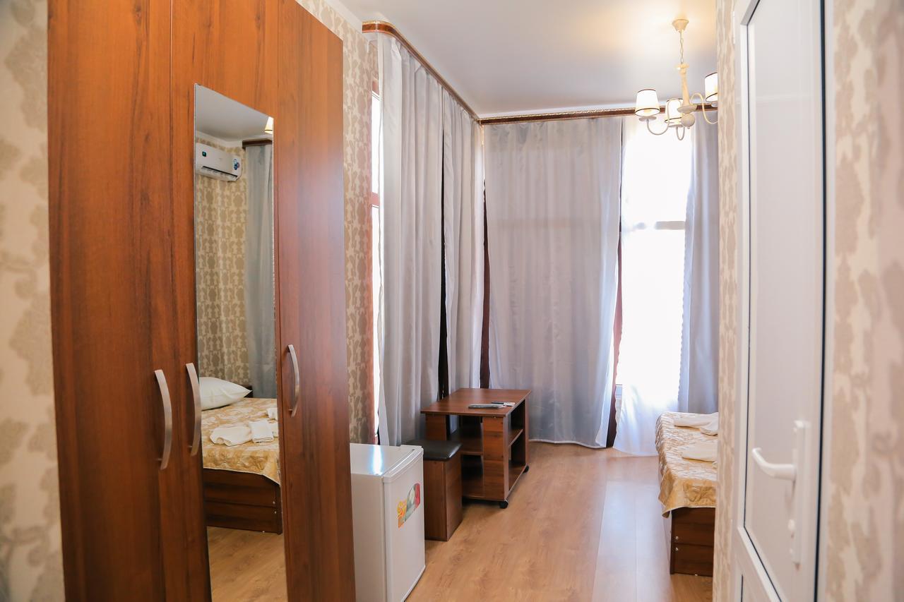 Bon Amour Gagra Bagian luar foto